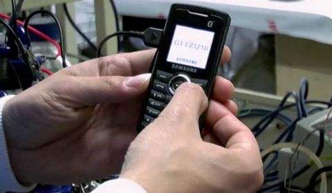 电可以在手机上充吗怎么充 用尿充电手机