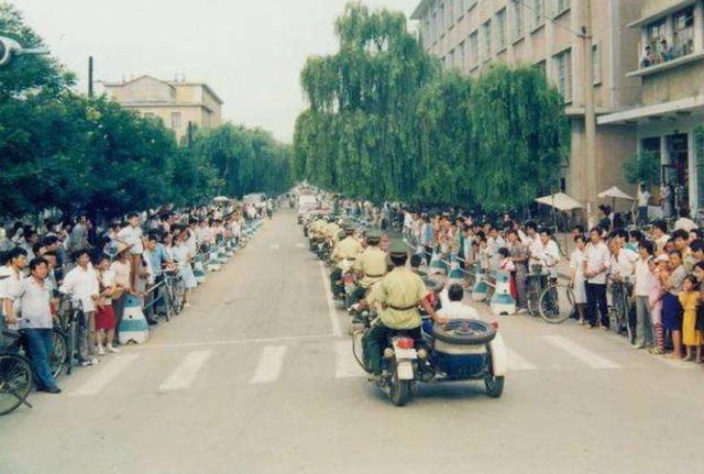 2001年8月出生的今年几岁 2001